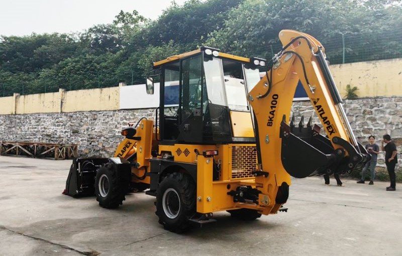 Backhoe Loader BKA100: A Reliable Choice for Heavy-Duty Jobs