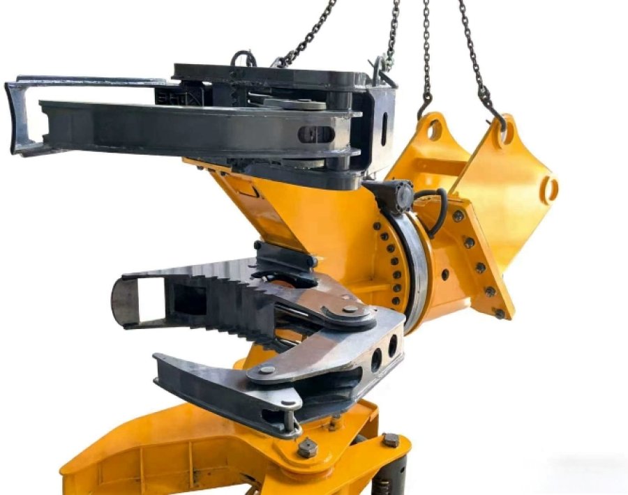 Excavator Attachment - Wood Grabbing Clamp