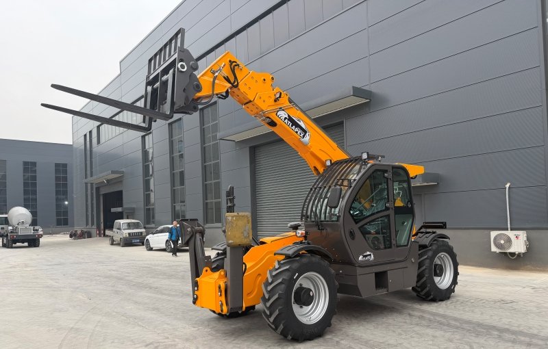 ATLAPEX T6018 Telehandler: Intelligent, Safe and Efficient for All Terrain Needs