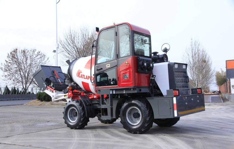AL1000 Launches as Compact Self-Loading Mixer for Individual Contractors