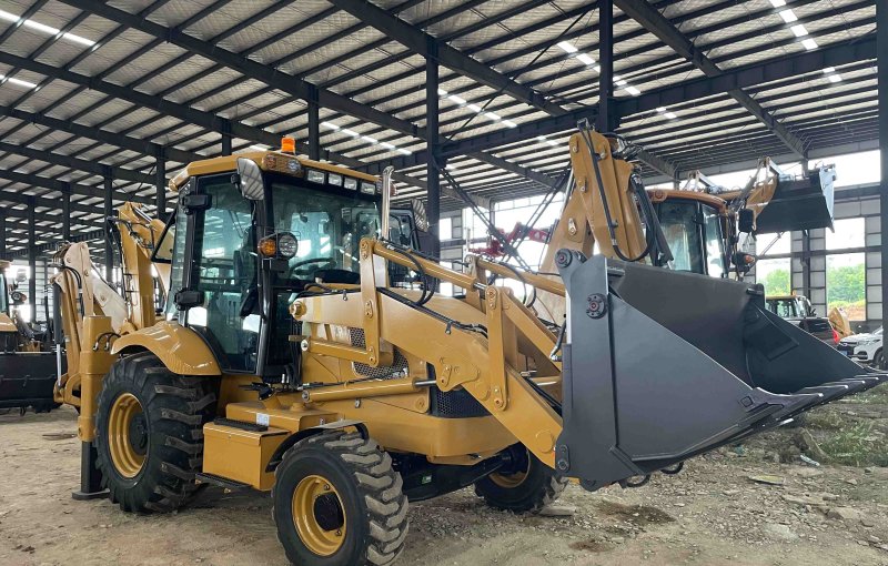 Product Introduction: BK100 Backhoe Loader