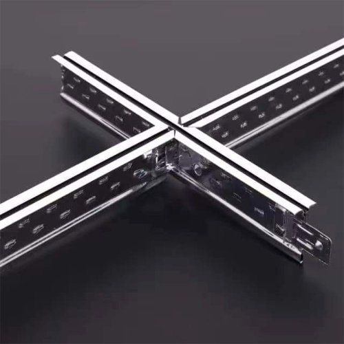 CENTER BLACK LINE TEE GRID