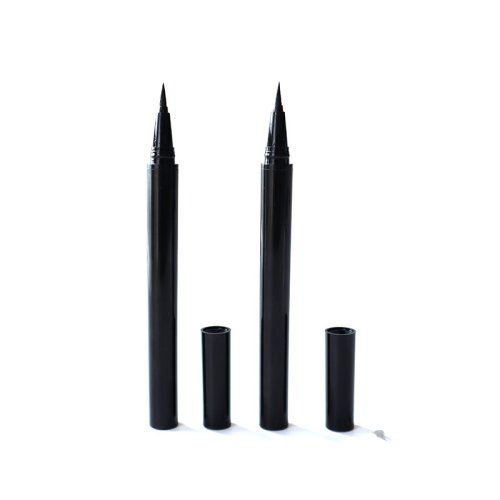 2 In 1 Magic Eyeliner 3