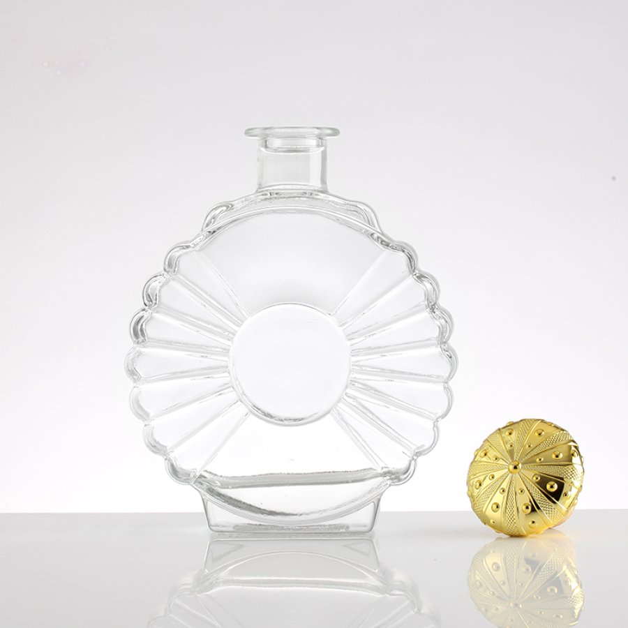 Round Flower Shape Liquor Glass Bottle (4)