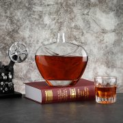 Heart Shaped Liquor Glass Bottle (4)