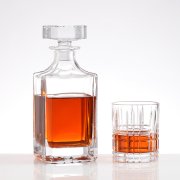 Square 700ml Engrave Bottom Glass Bottle (3)