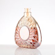 Luxury 700ml Cut Crystal Glass Bottle (4)