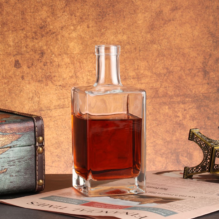 700ML  Square Whisky Brandy Glass Bottle 、750ML Customize Square Liquor Glass Bottle (4)