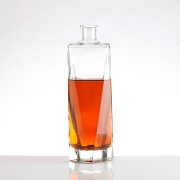 700ML Hot Sale Liquor Glass Bottle With Lids (2)