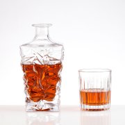 Special Engraved 750ml Whisky Glass Bottle (1)