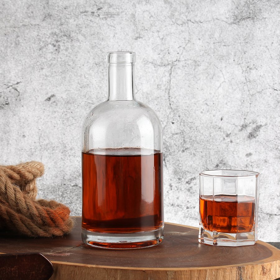 750ml Round Whisky Glass Bottle (6)