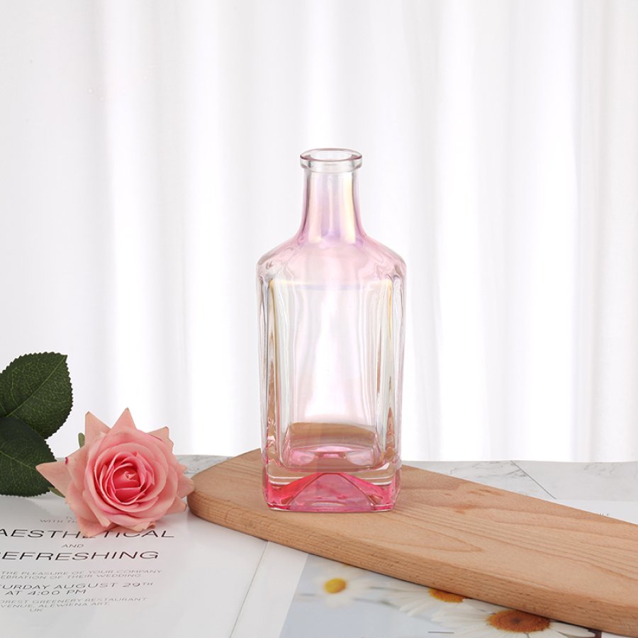 Pink Square Liquor Glass Bottle (5)