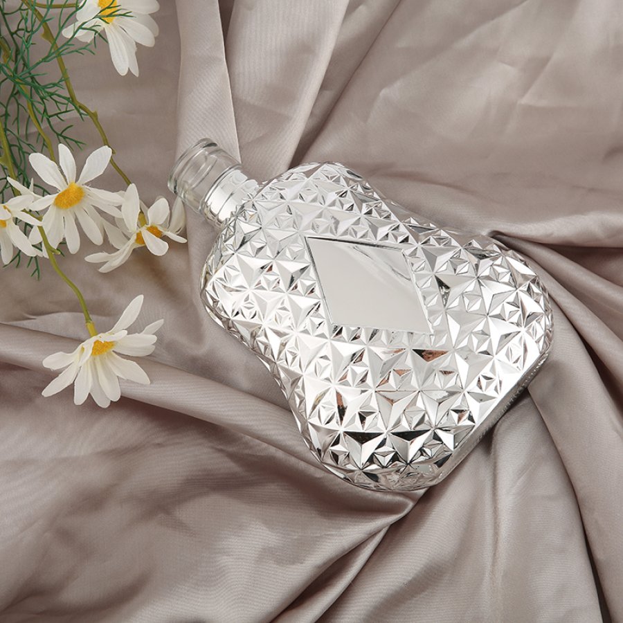 Silver Gourd Liquor Glass Bottle (5)