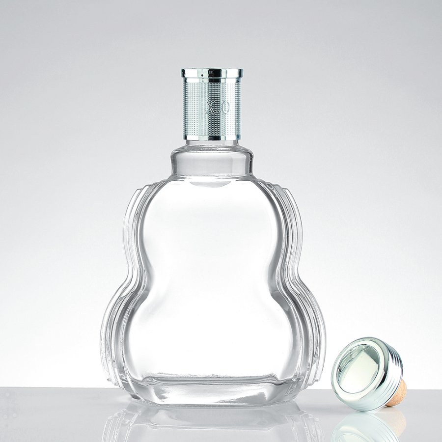 Gourd Curve Shape 700ml Liquor Glass Bottle (3)