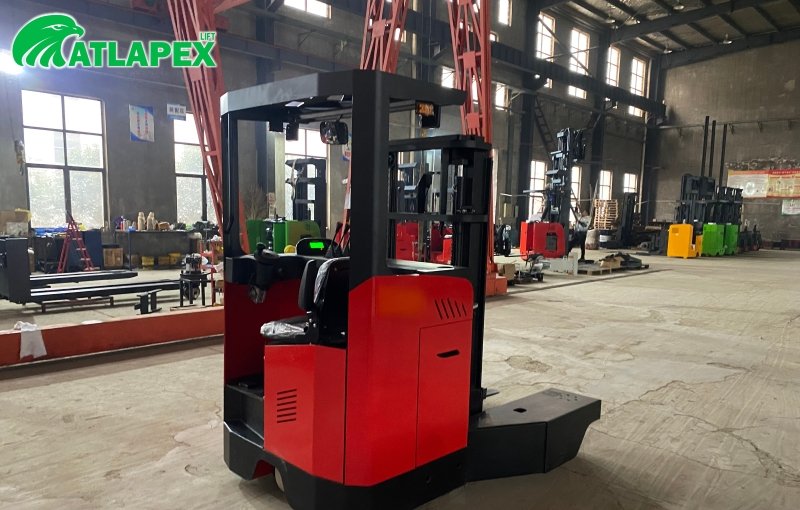 ATLAPEX Sit-on Electric Multi-directional Forklift 