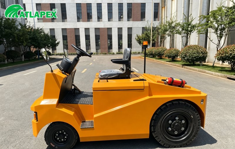 ATLAPEX QDD Series 8.0‑15T Electric Towing Tractor