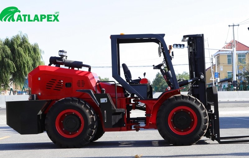 ATLAPEX 4WD Articulated Rough‑Terrain Forklift Series: 3‑Ton, 4‑Ton & 5‑Ton