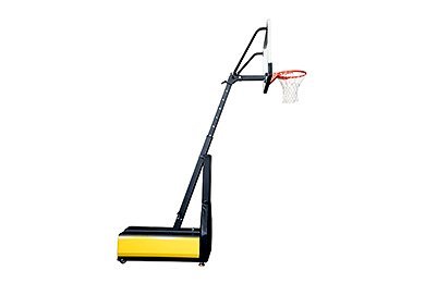 The hoop system is easily and flexibly adjustable to any height between 2.3 m and 3.05 m 