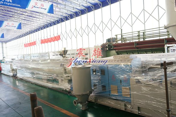 خط إنتاج أنابيب HDPE
