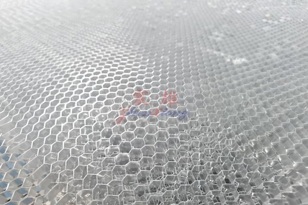 معدات لوحة قرص العسل من الألومنيوم والبلاستيك