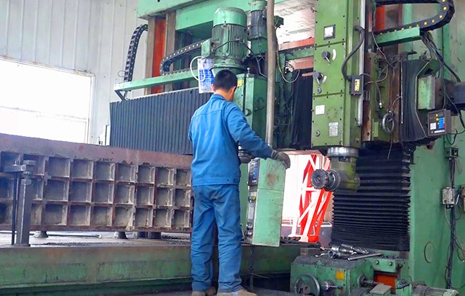 6 متر العملاقة مملة وآلة طحن