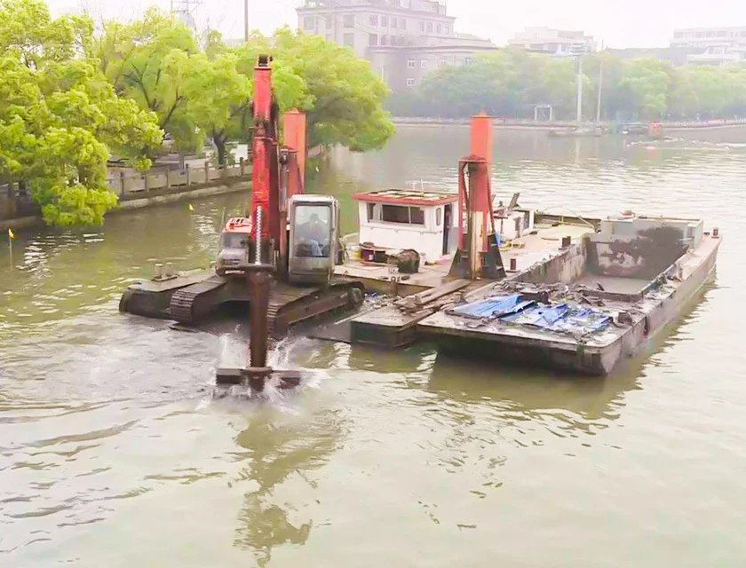 Dredging for Dredger
