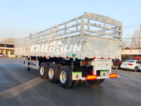 Fence cargo semi-trailer: a reliable partner for global logistics transportation
