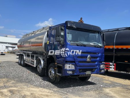 Shipment of Sinotruk HOWO 35000 Liters Tanker Trucks to Côte d’Ivoire