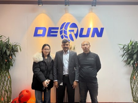 India customer visited us to discuss the CKD cooperation