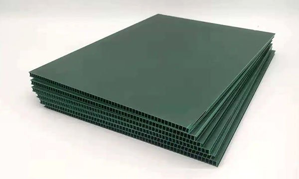 Twinwall Polycarbonate Sheet