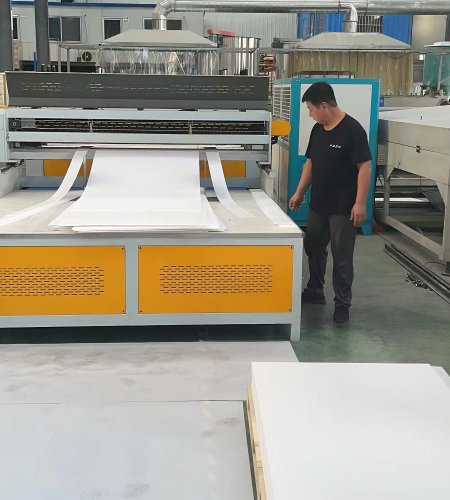 Why Corrugated Plastic Roofing is Revolutionizing Construction