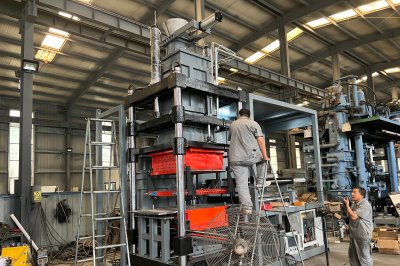 Clay/Green Sand Horizontal Automatic Molding Machine
