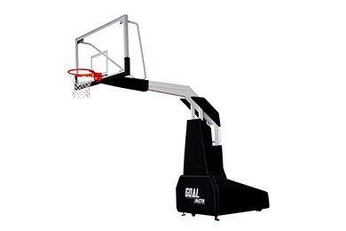 采用标准尺寸的篮球架，可以很容易地从2.3米到3.05米进行高度调节