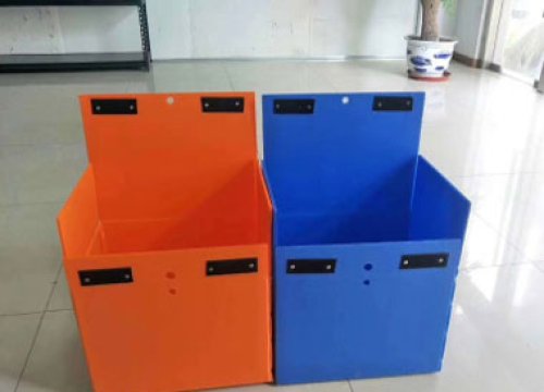 CAJA DE PLÁSTICO PLEGABLE