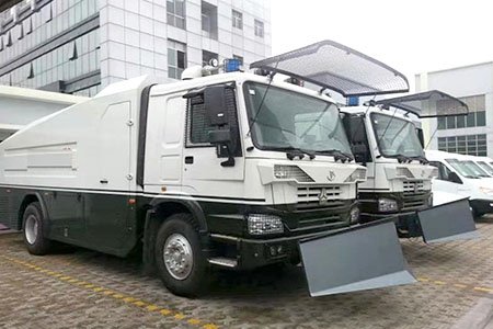 Police Anti Riot Water Cannon Truck