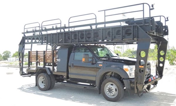 Military Police MARS Anti-Riot Assault Cimbing Ladder Vehicle