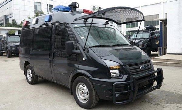 Anti-Riot Patrol Personnel Carrier Vehicle