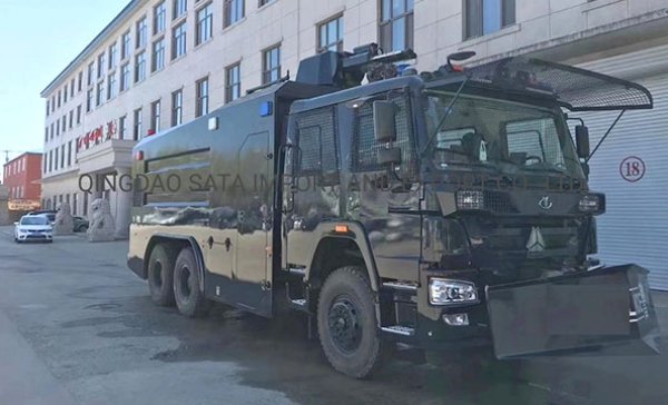 HOWO 10ton 6X4 Water Cannon Truck