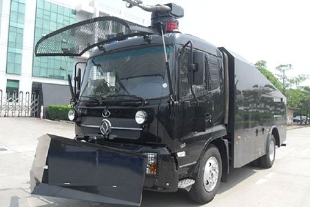 HOWO Anti Riot Police Water Cannon Truck