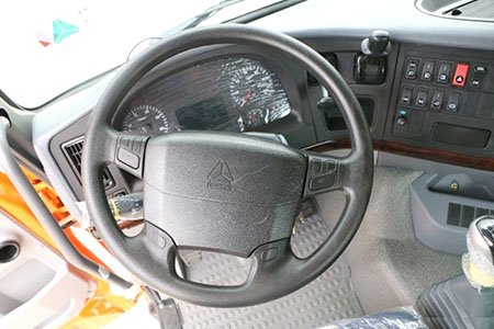 HOWO 420HP Tractor Trailer Truck