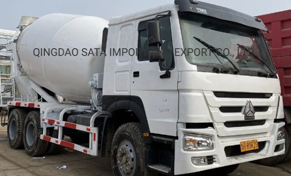 HOWO 8x4 Concrete Tank Truck