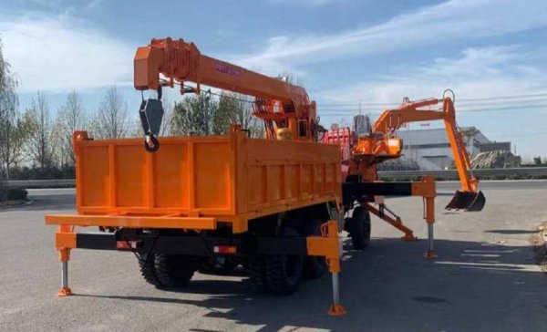 Integrated Multifunctional Crane and Excavator