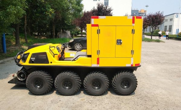 8x8 Amphibious Emergency Drainage Vehicle
