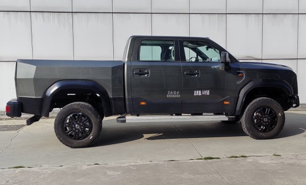 Dongfeng Multifunctional Off-road Vehicle