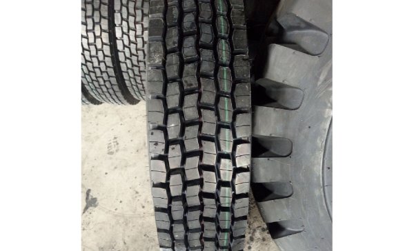Truck Vacuum Tires 11R22.5