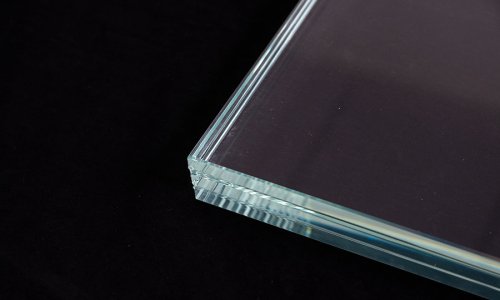 Ultra clear laminated glass
