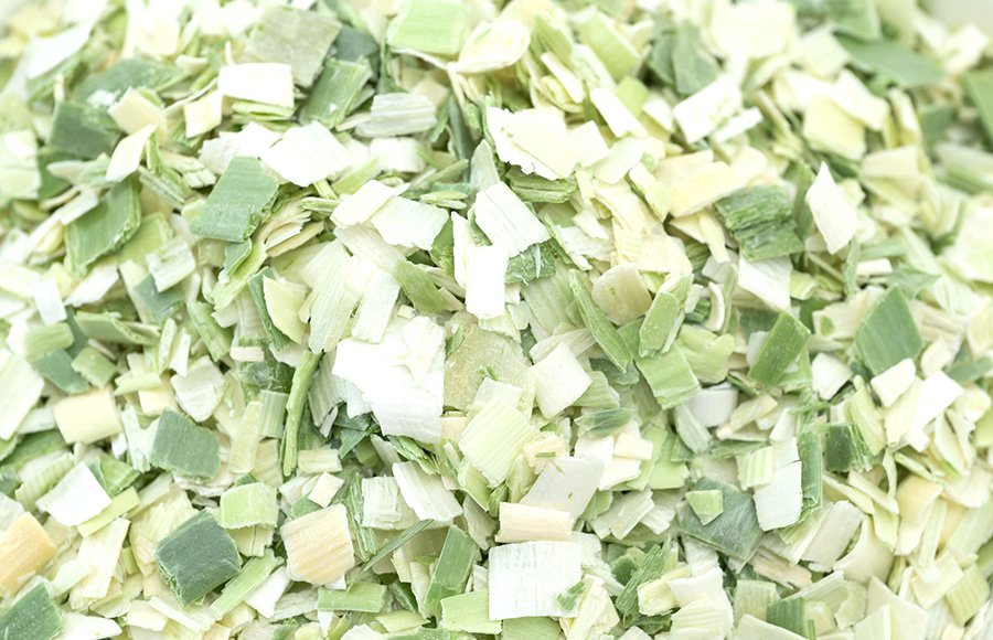 Premium quality organic freeze dried chive dices