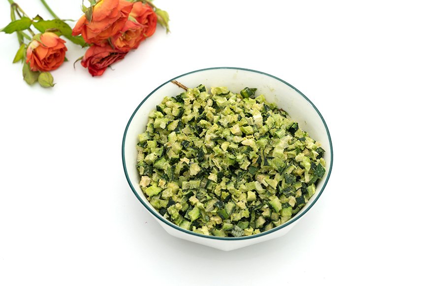 free sample Freeze-dried cucumber dices vegetable 