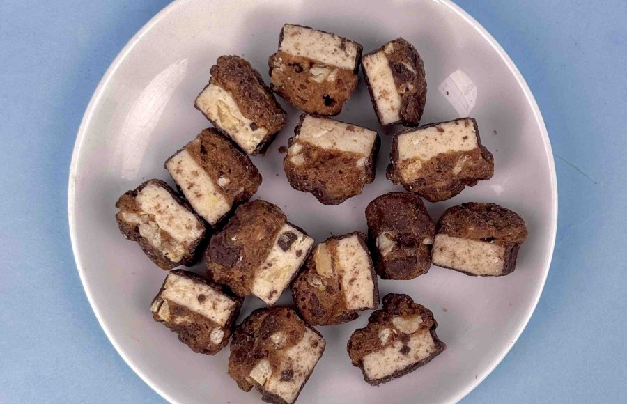 Freeze dried nut chocolate bulk wholesale with crispy texture