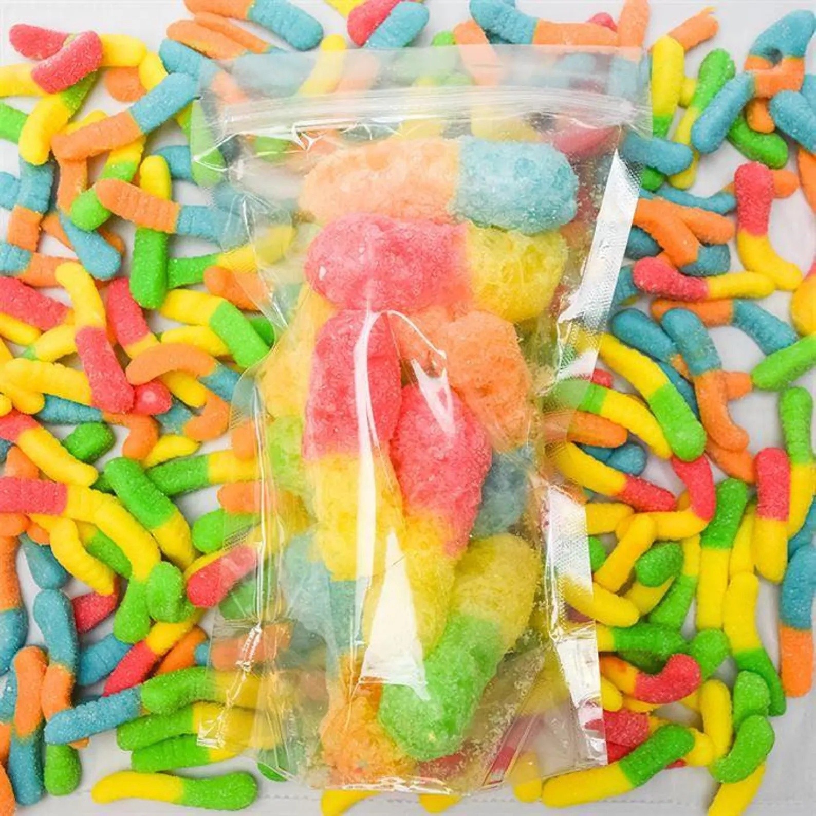 Bulk freeze dried Sour Worms 